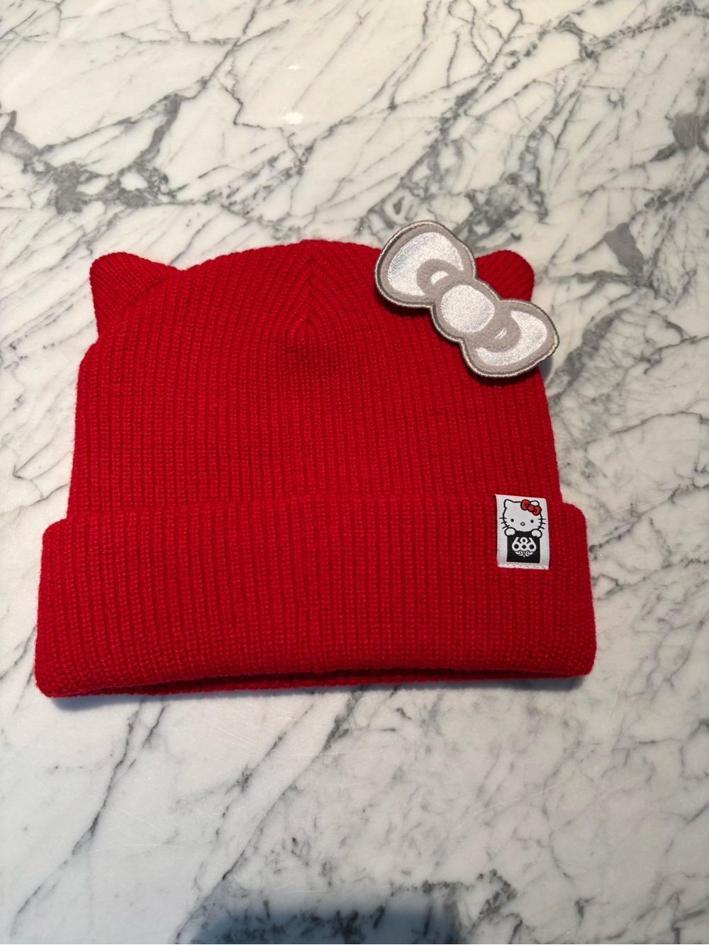 BNWoT Kid’s Hello Kitty Hat 686